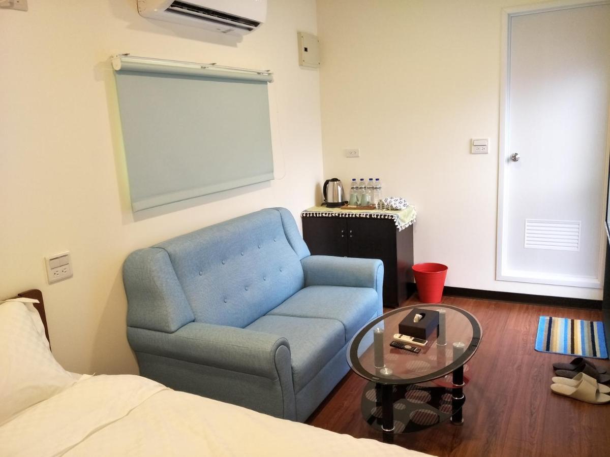 Tea King Container Bed and Breakfast Yuchi Exterior foto